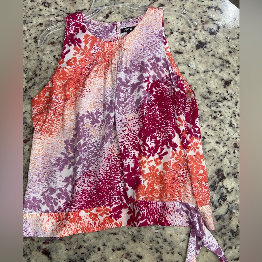 APT 9 SLEEVELESS BLOUSE / SIZE: PXL